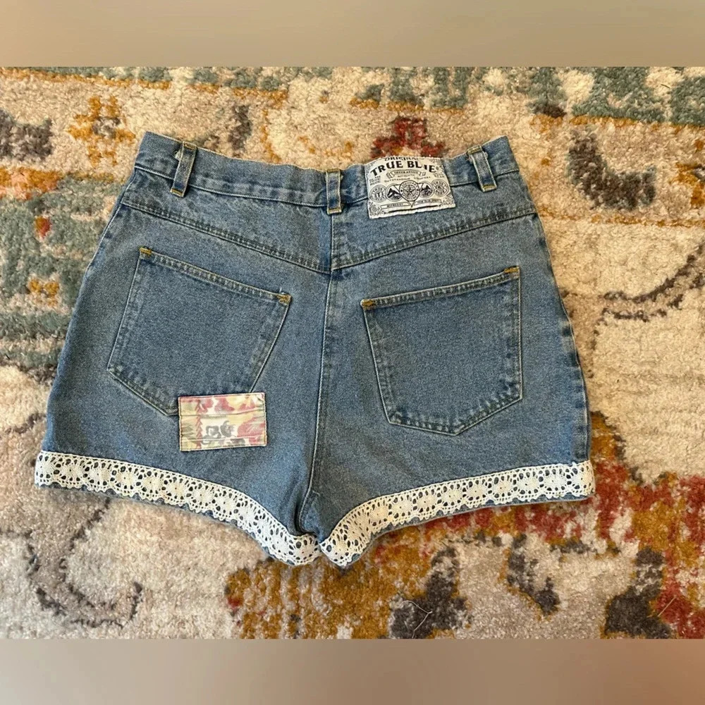 High waist denim shorts - Picture 3 of 3